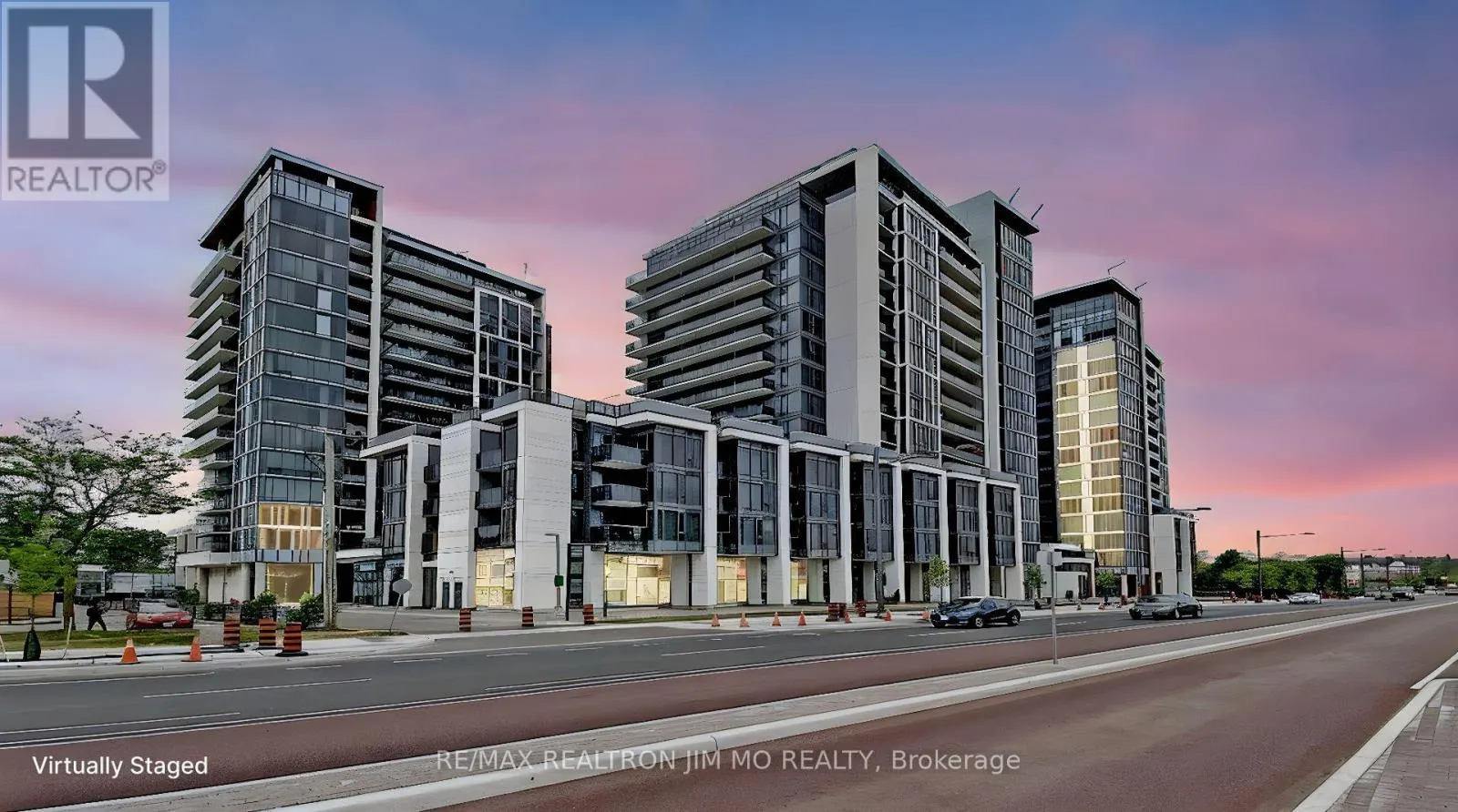 PH3 - 9600 YONGE STREET