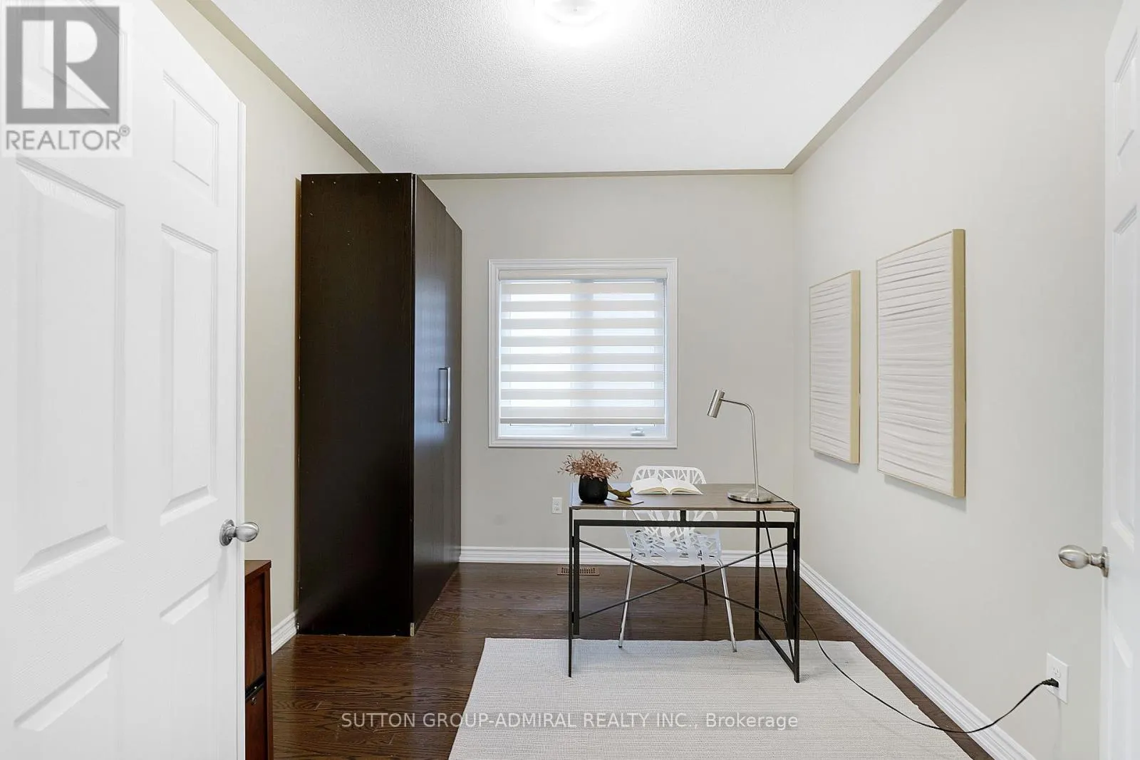 26 SUMMIT RIDGE DRIVE