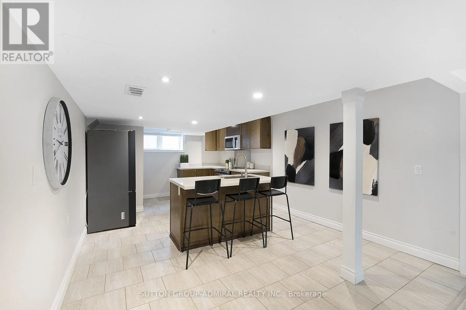 26 SUMMIT RIDGE DRIVE