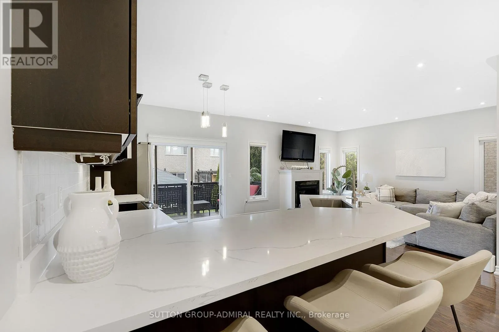 26 SUMMIT RIDGE DRIVE