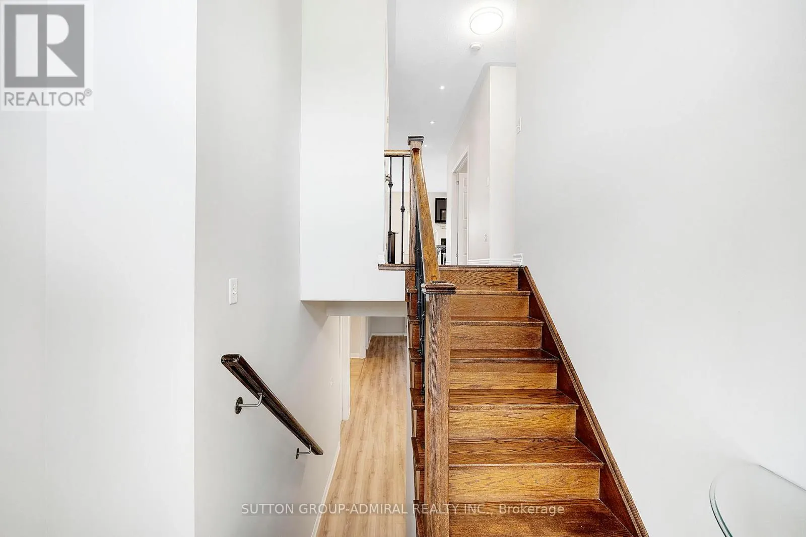 26 SUMMIT RIDGE DRIVE