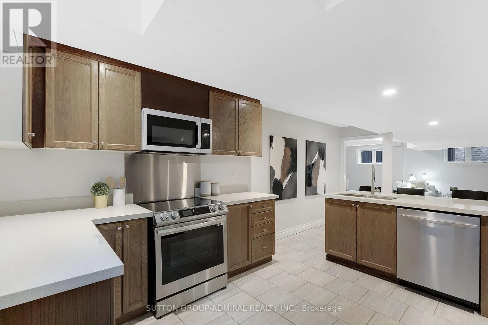 26 SUMMIT RIDGE DRIVE