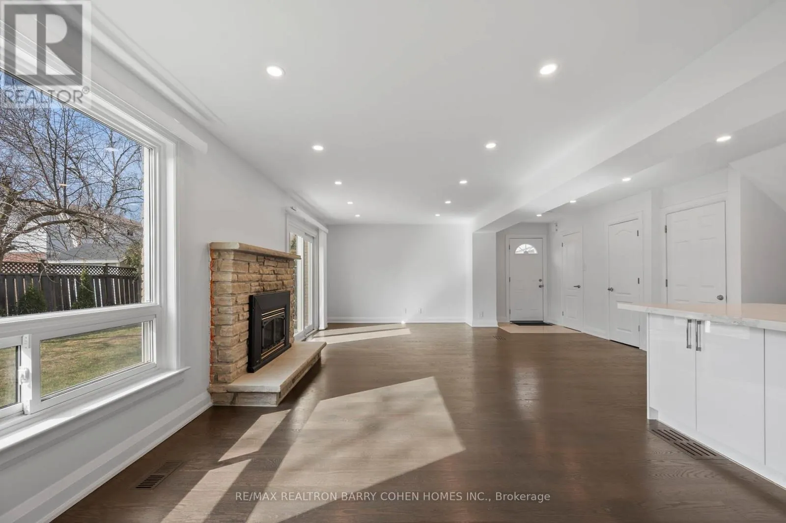 BASEMENT & BACK MAIN LVL. - 194 ROMFIELD CIRCUIT