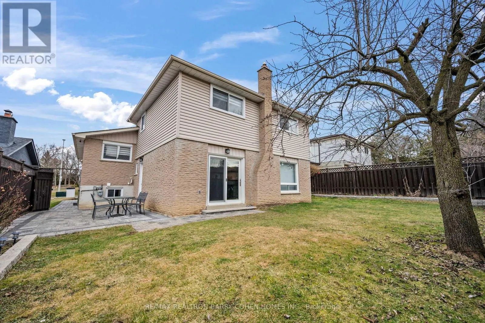 BASEMENT & BACK MAIN LVL. - 194 ROMFIELD CIRCUIT