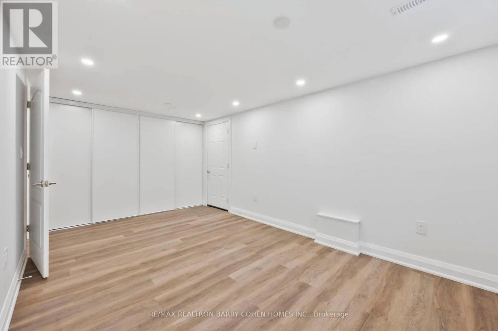 BASEMENT & BACK MAIN LVL. - 194 ROMFIELD CIRCUIT