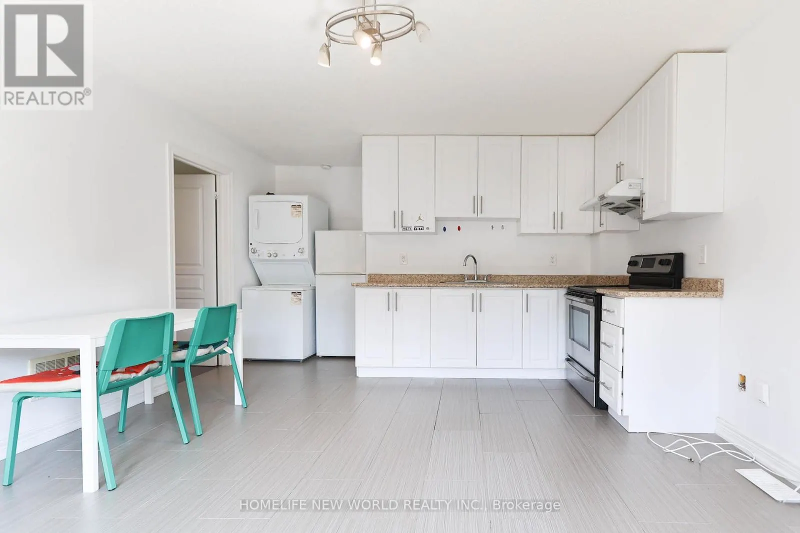 MAIN - 41 PULPWOOD CRESCENT