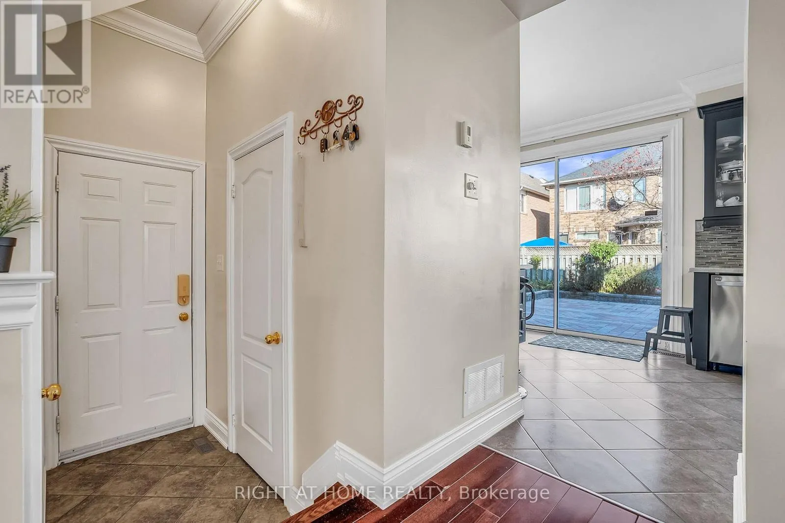 421 JOHN DEISMAN BOULEVARD