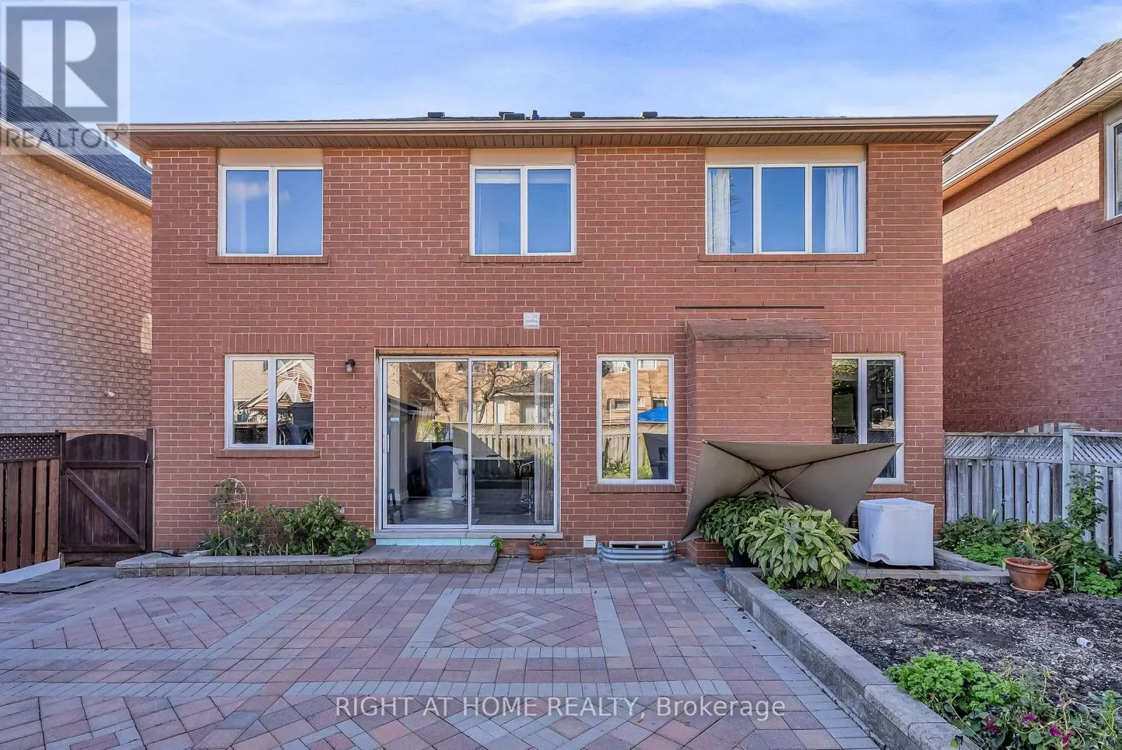 421 JOHN DEISMAN BOULEVARD