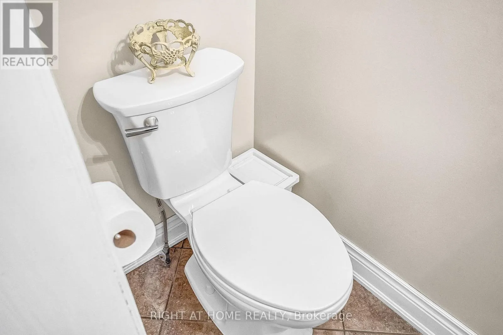 421 JOHN DEISMAN BOULEVARD