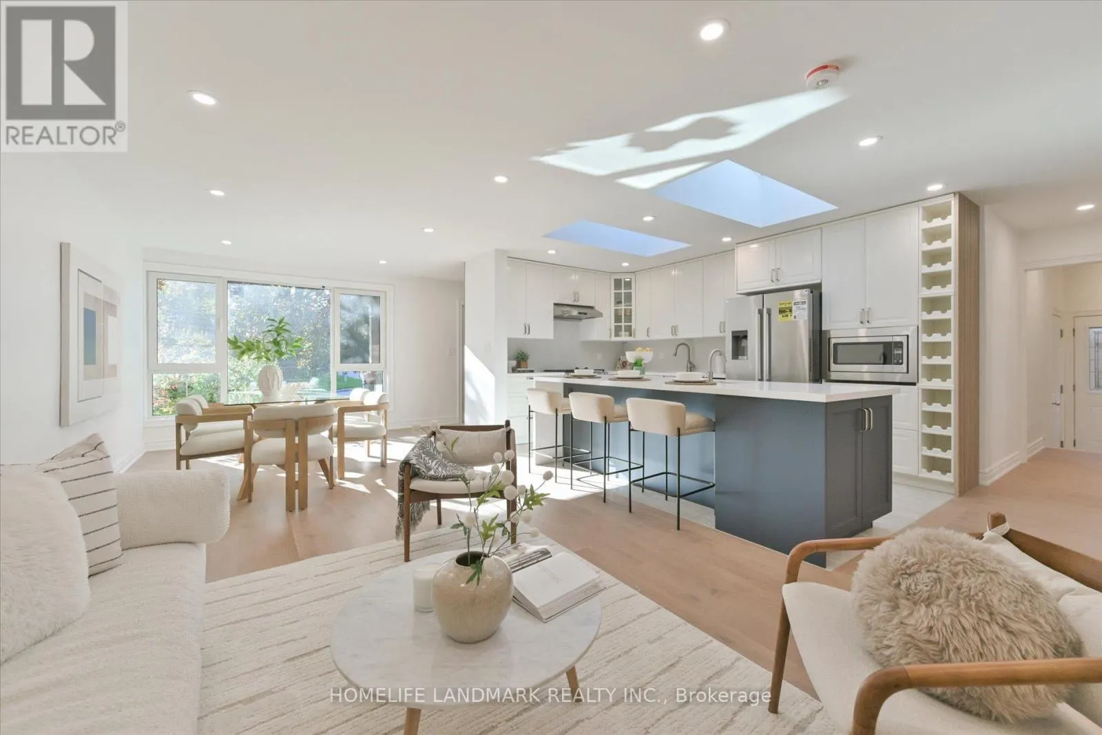 421 BROWNDALE CRESCENT