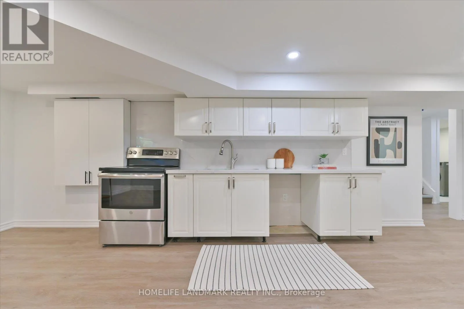 421 BROWNDALE CRESCENT