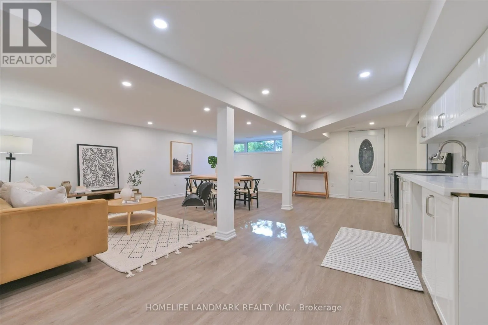 421 BROWNDALE CRESCENT