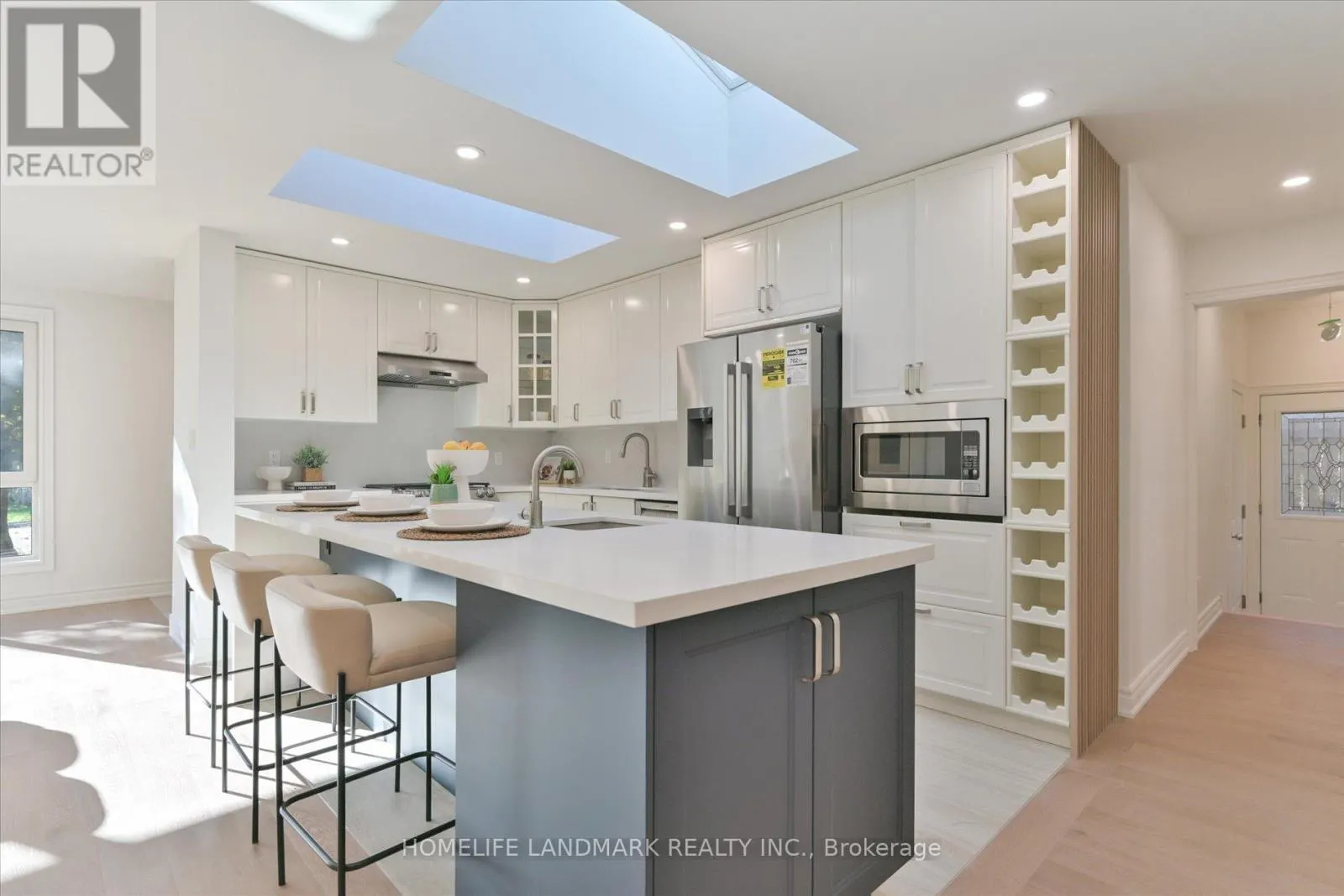 421 BROWNDALE CRESCENT