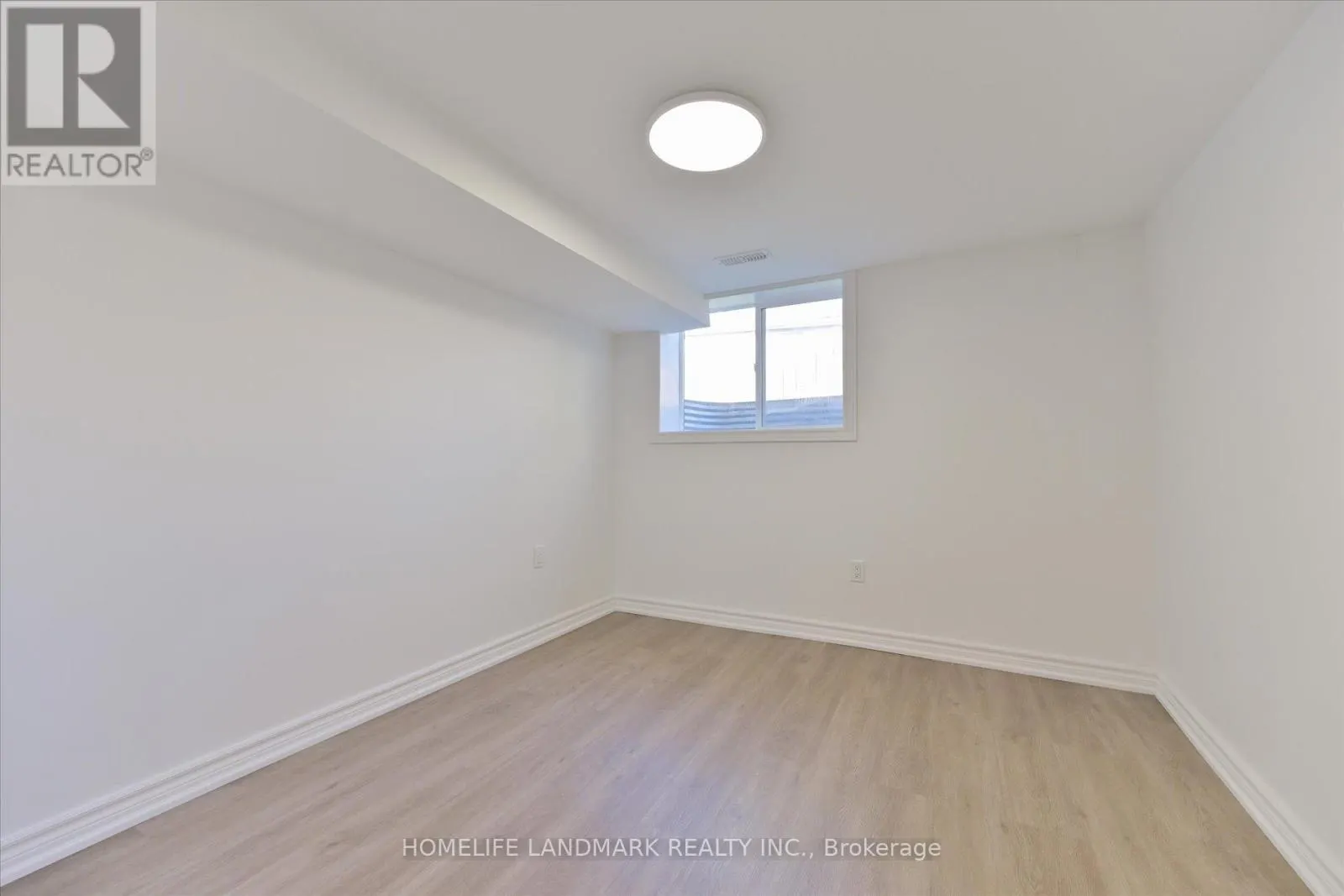 421 BROWNDALE CRESCENT