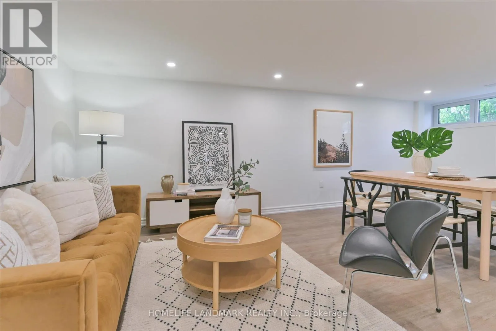 421 BROWNDALE CRESCENT