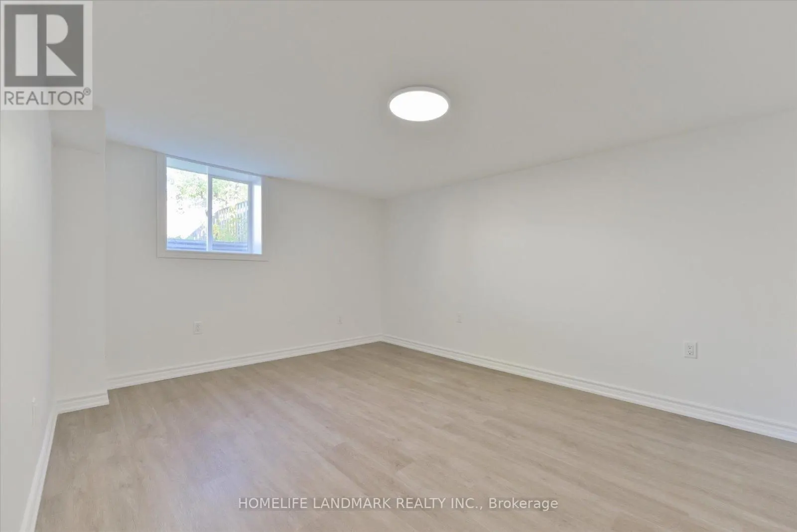 421 BROWNDALE CRESCENT