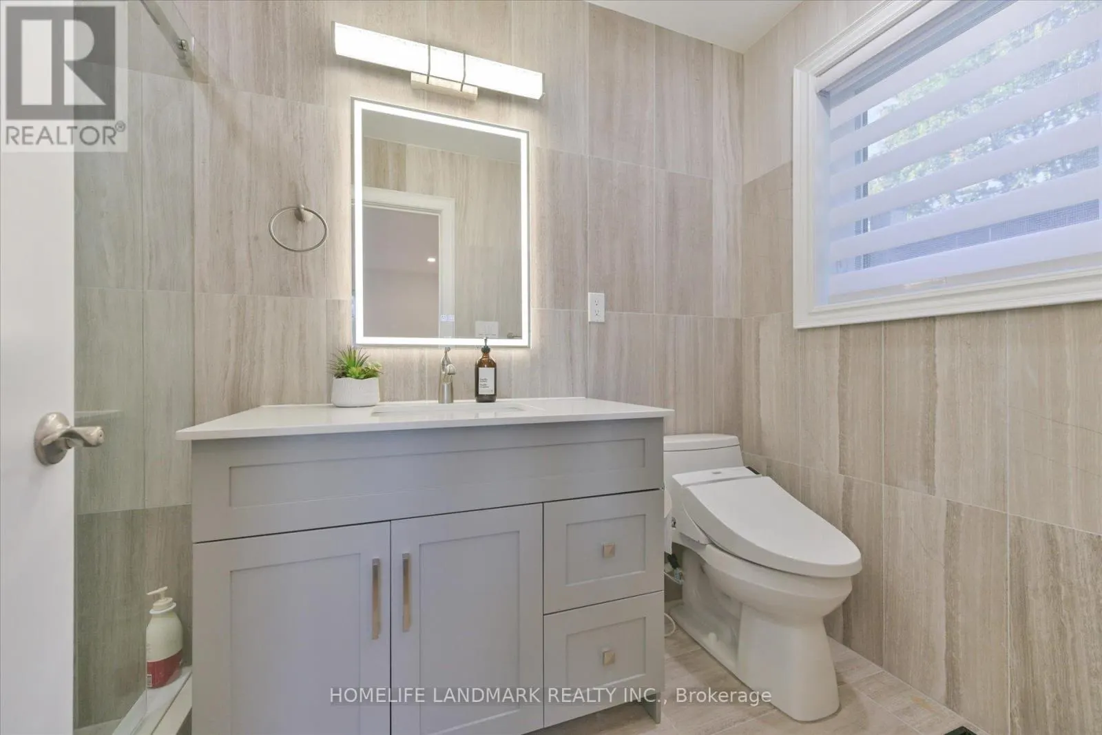 421 BROWNDALE CRESCENT