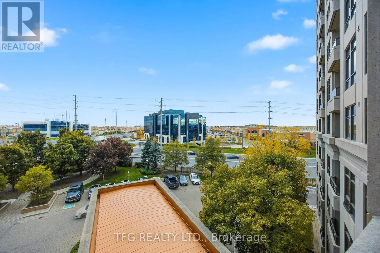 417 - 9225 JANE STREET, #417