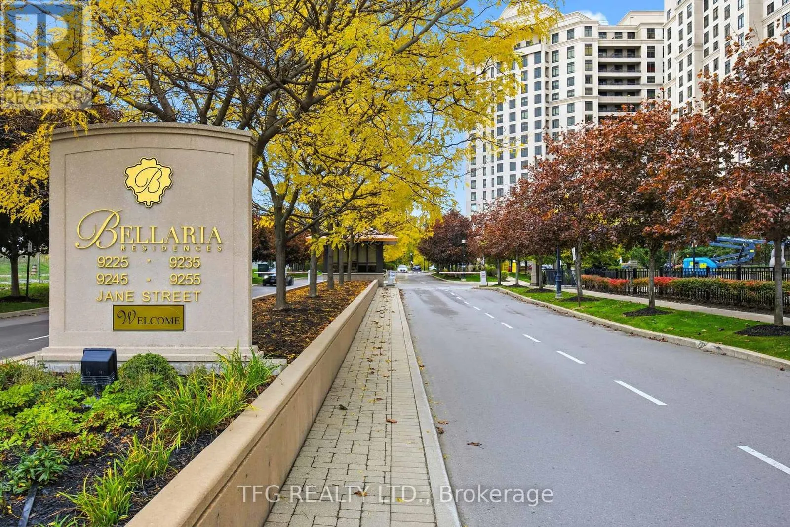 417 - 9225 JANE STREET, #417