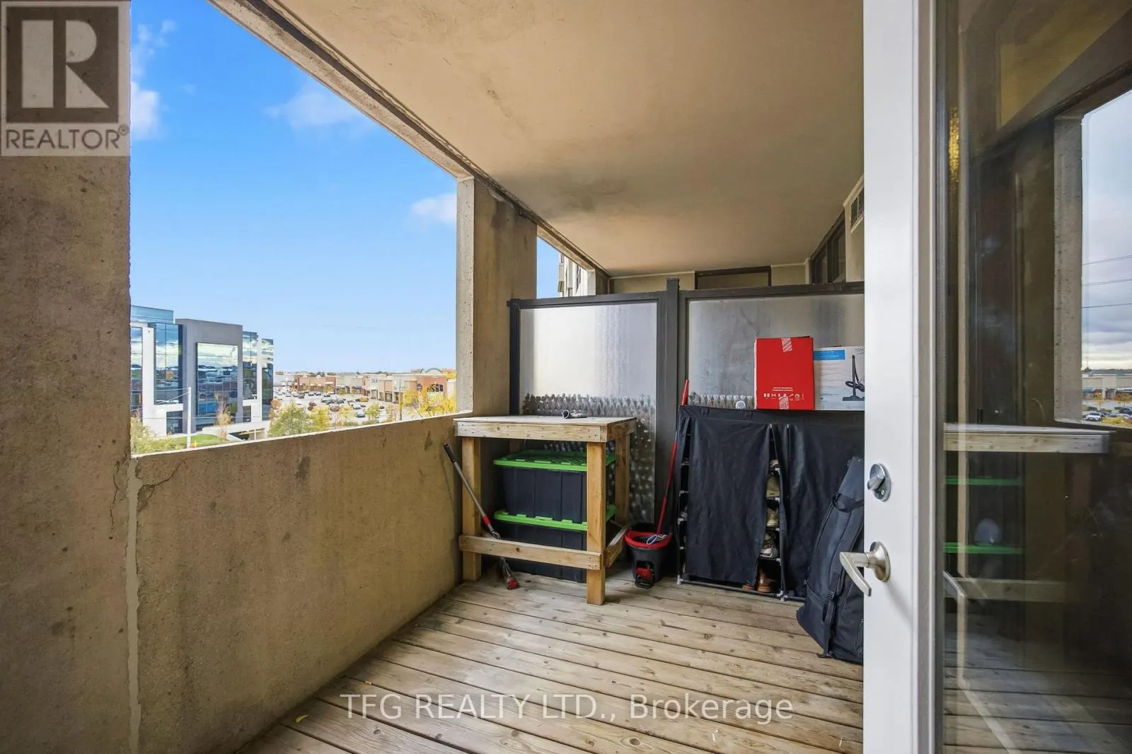 417 - 9225 JANE STREET, #417