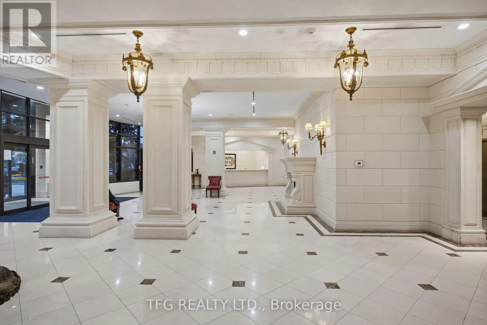 417 - 9225 JANE STREET, #417