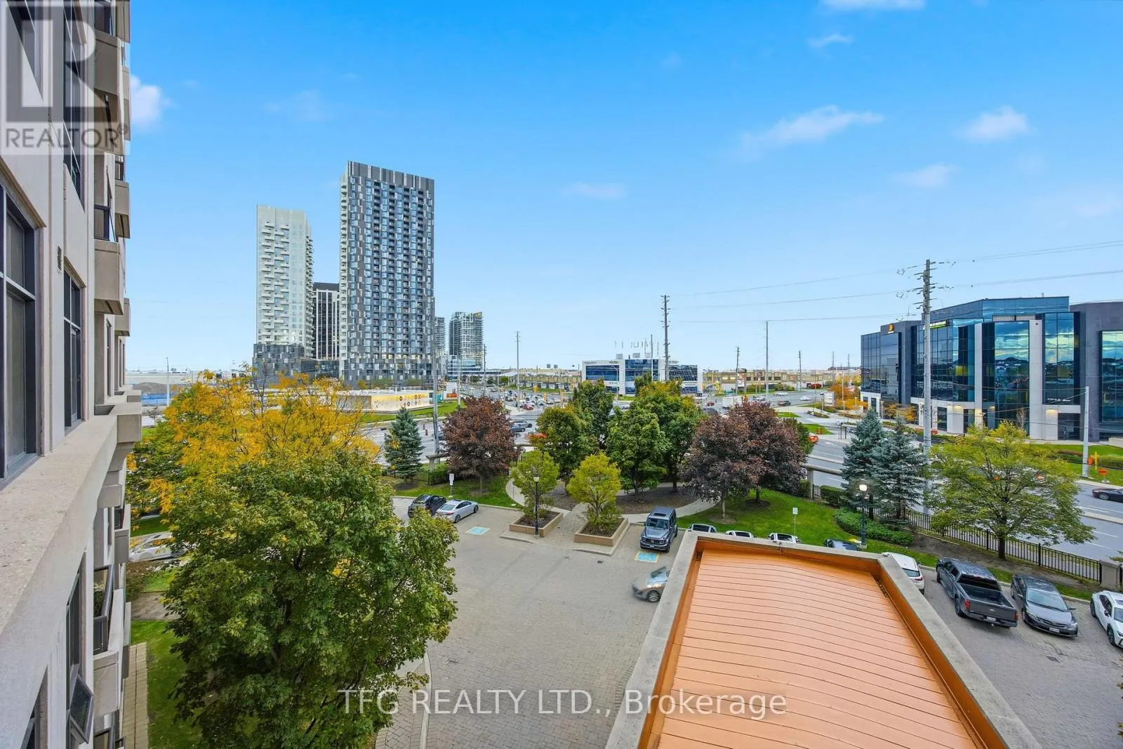 417 - 9225 JANE STREET, #417