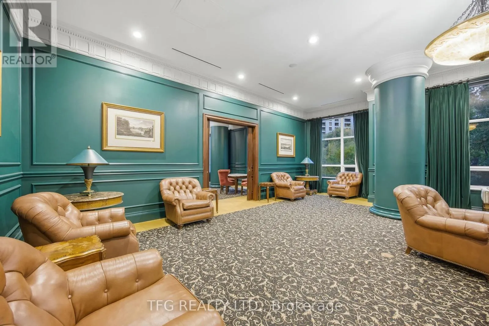 417 - 9225 JANE STREET, #417