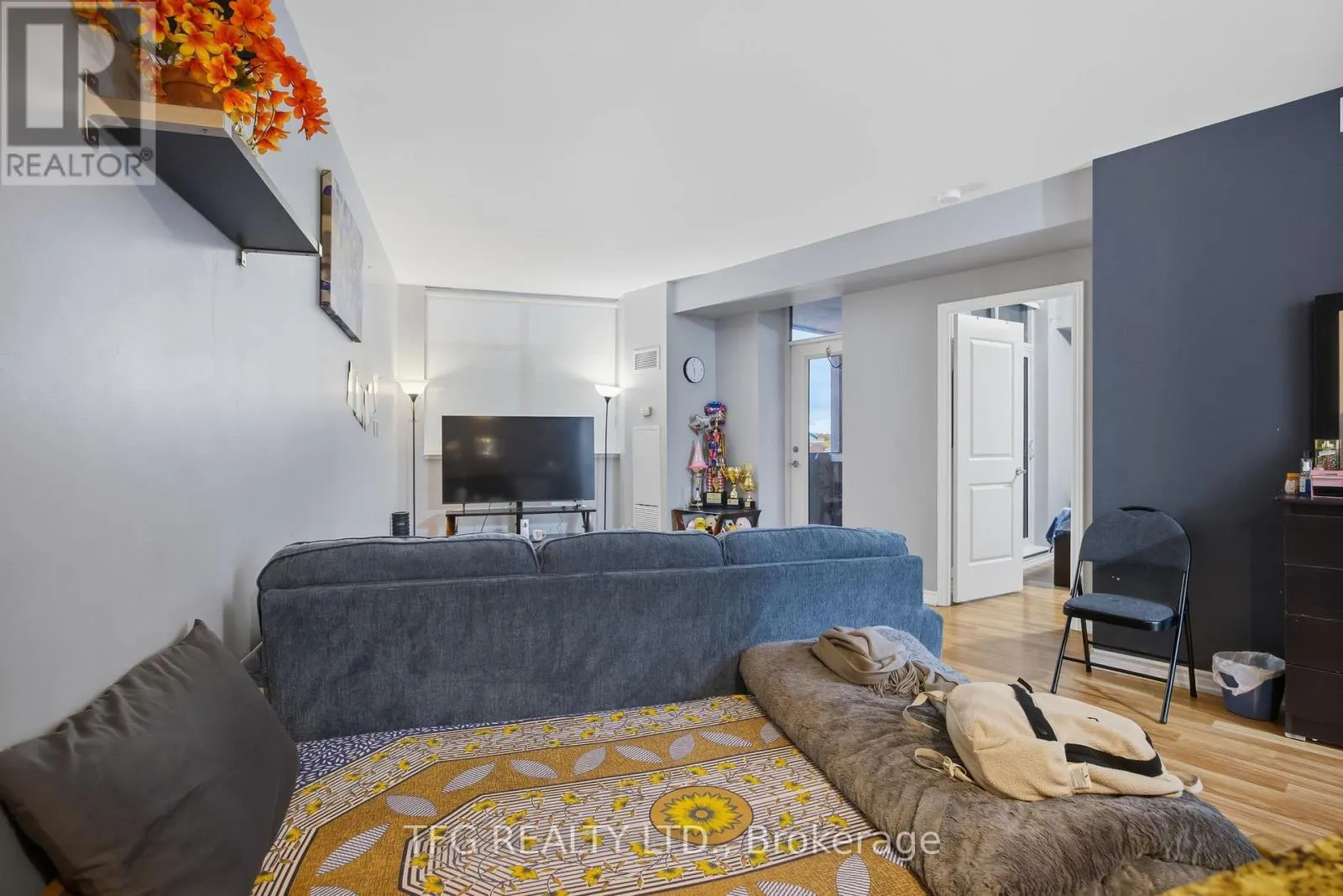 417 - 9225 JANE STREET, #417