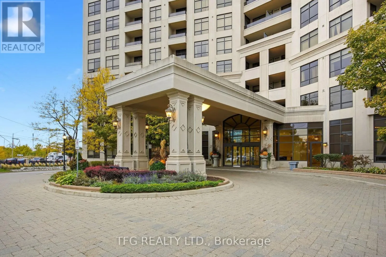 417 - 9225 JANE STREET, #417