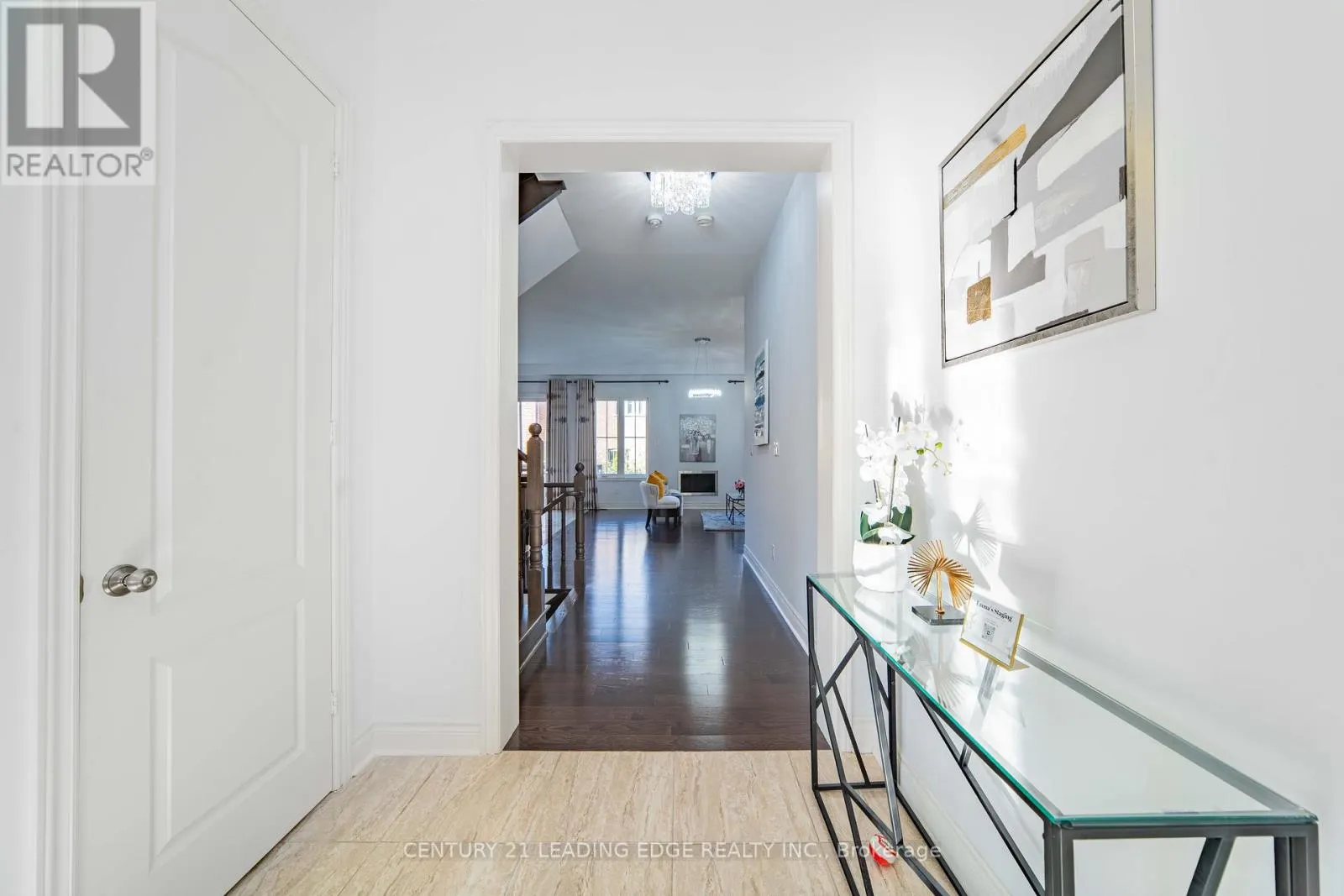 63 KEN SINCLAIR CRESCENT