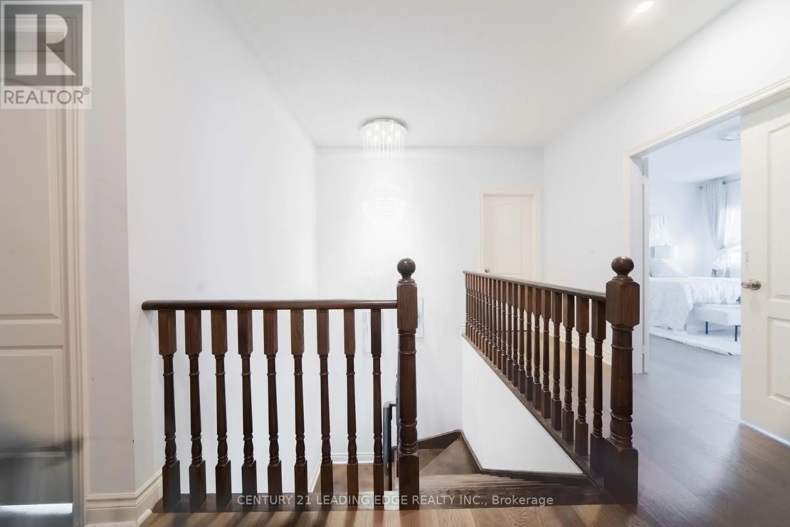 63 KEN SINCLAIR CRESCENT