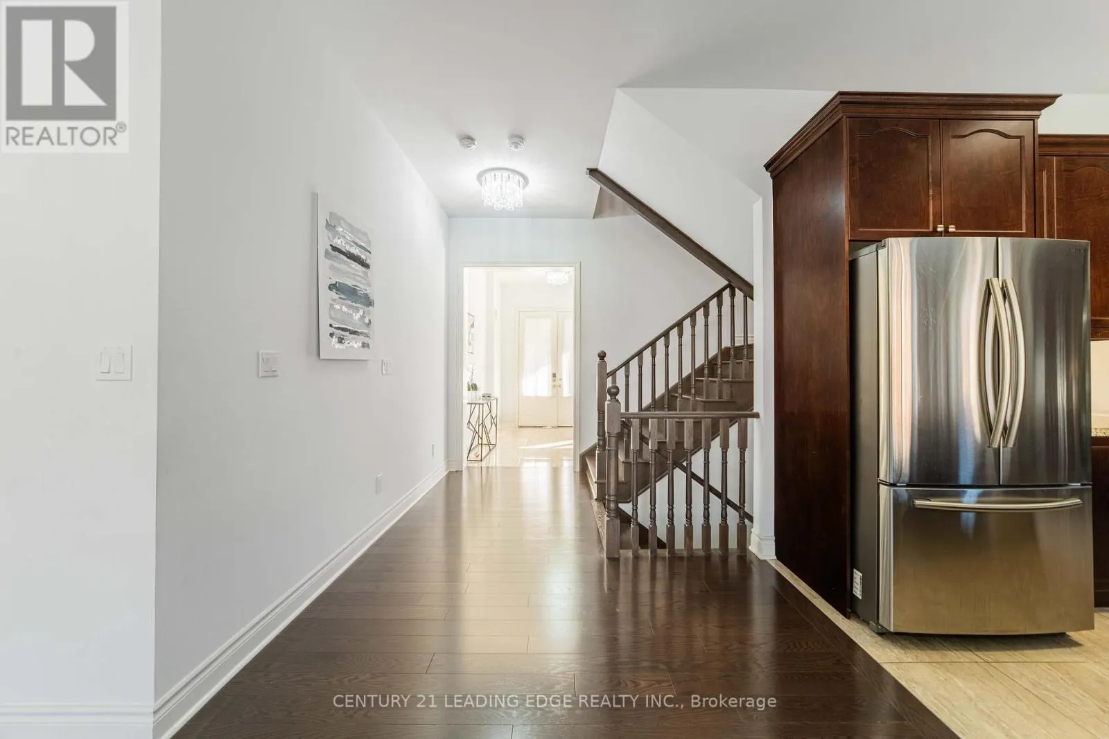 63 KEN SINCLAIR CRESCENT