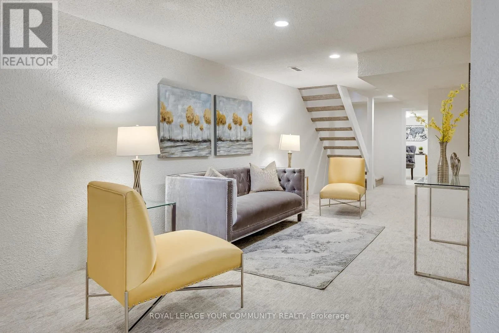 76 KNIGHTSBRIDGE WAY