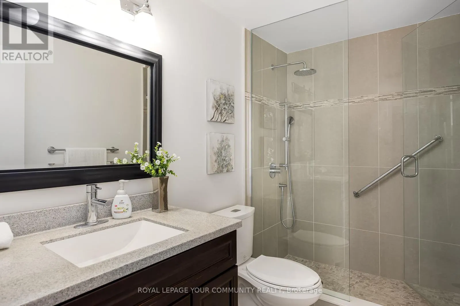 76 KNIGHTSBRIDGE WAY