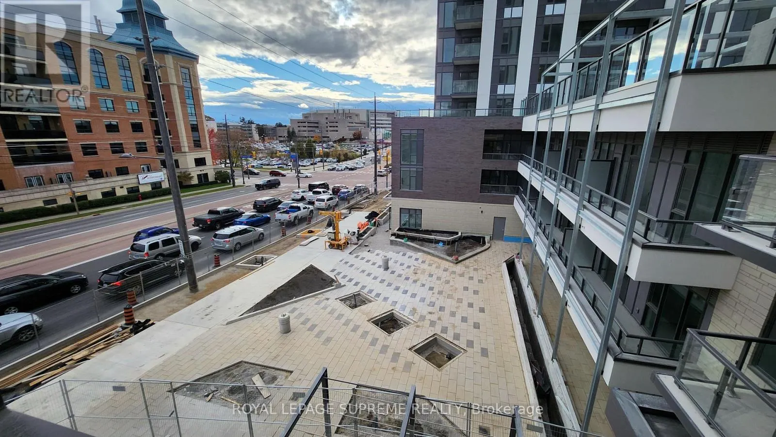 B311 - 715 DAVIS DRIVE