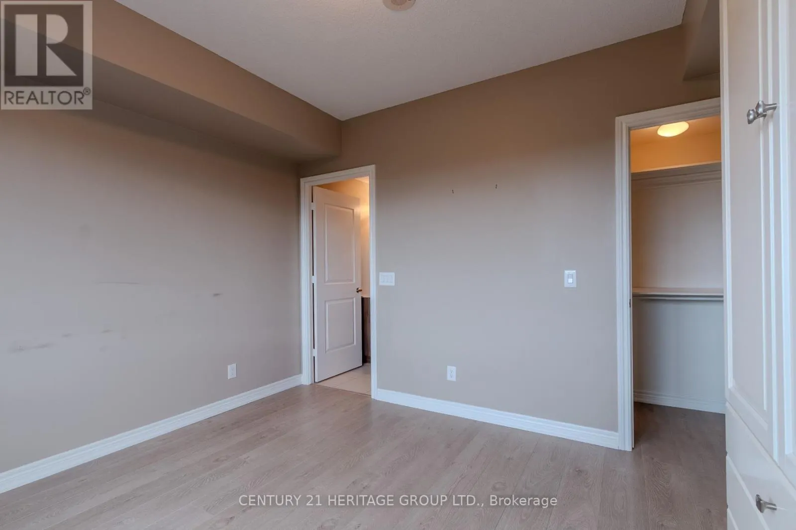 615 - 9245 JANE STREET