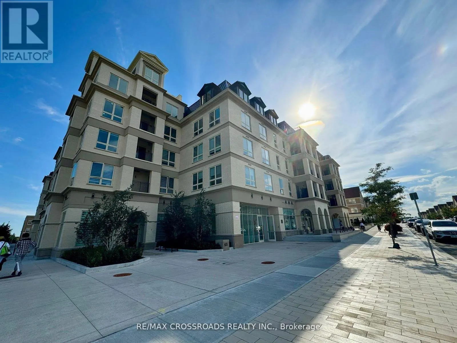 239 - 101 CATHEDRAL HIGH STREET