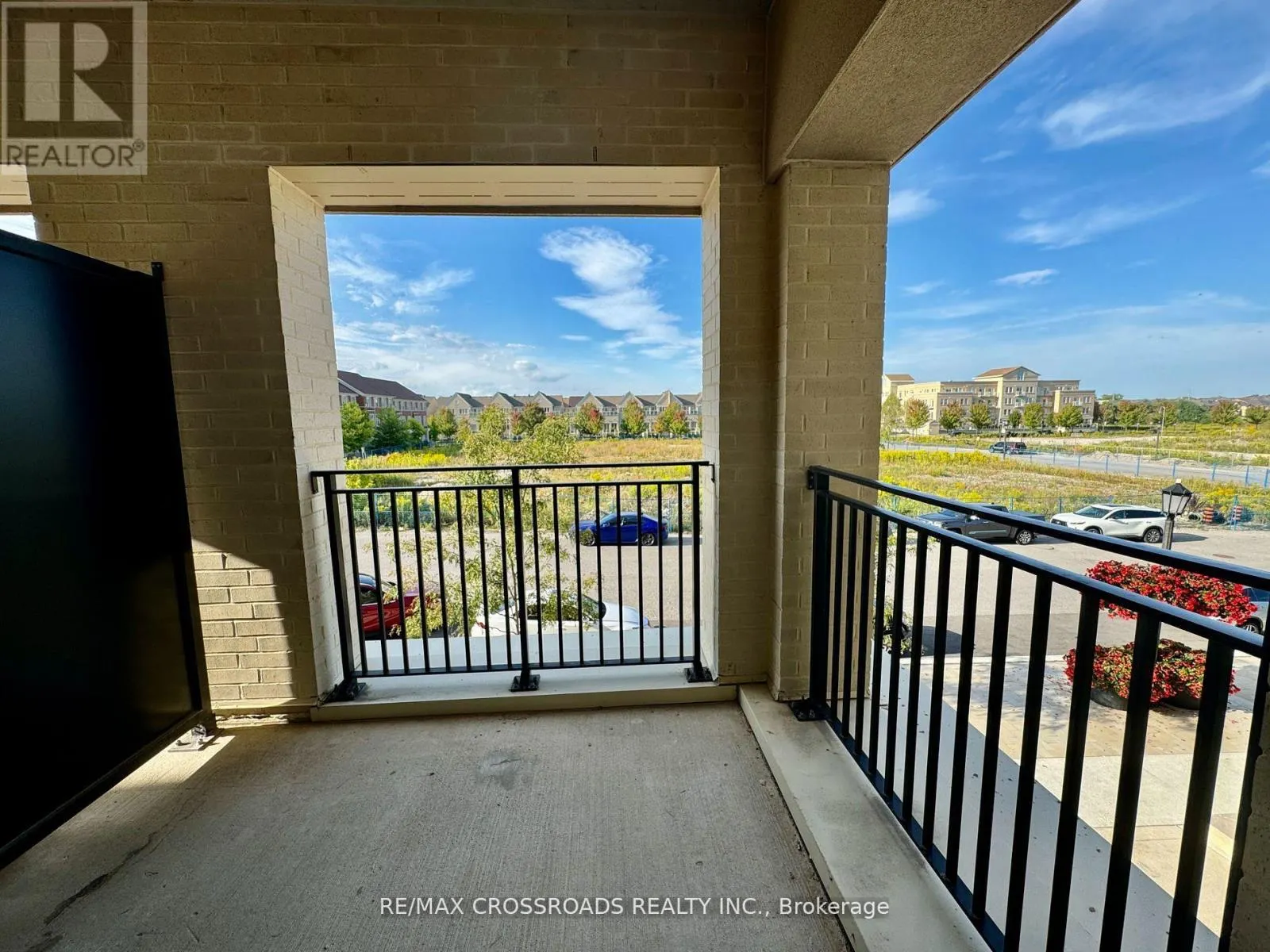 239 - 101 CATHEDRAL HIGH STREET