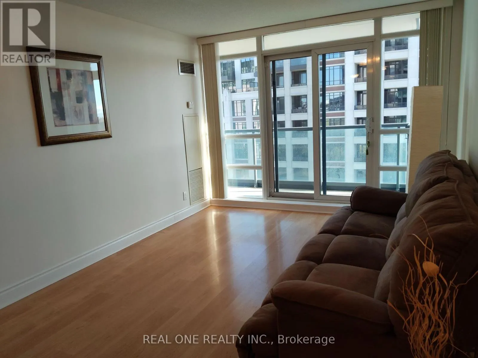 703 - 75 SOUTH TOWN CENTRE BOULEVARD