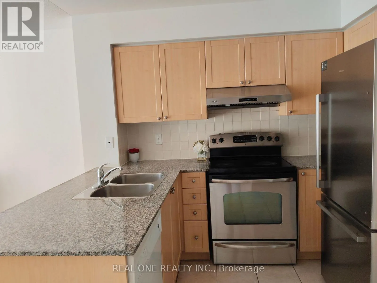 703 - 75 SOUTH TOWN CENTRE BOULEVARD