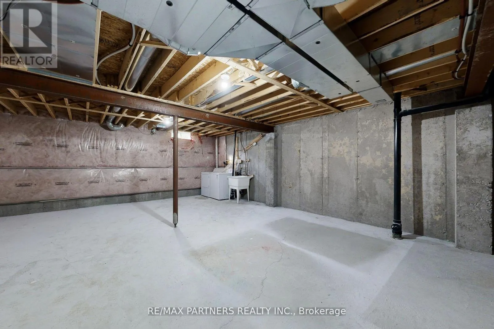 29 ROBERT OSPREY DRIVE