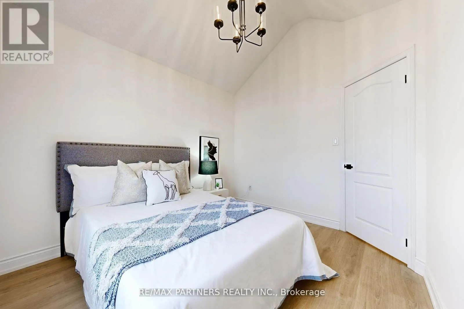 29 ROBERT OSPREY DRIVE