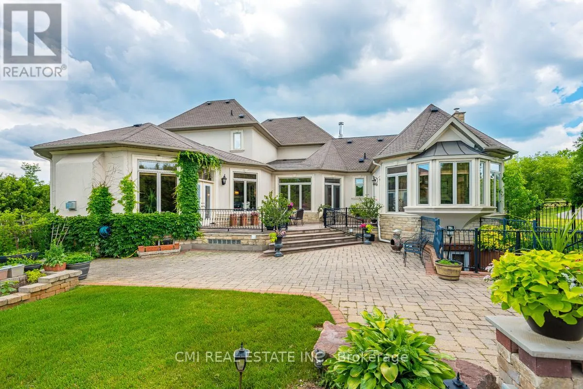 776 WOODLAND ACRES CRESCENT