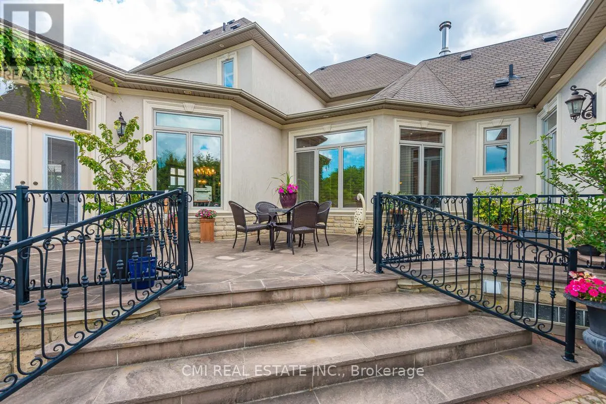 776 WOODLAND ACRES CRESCENT