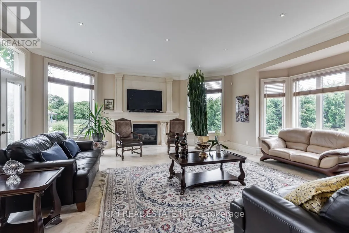 776 WOODLAND ACRES CRESCENT