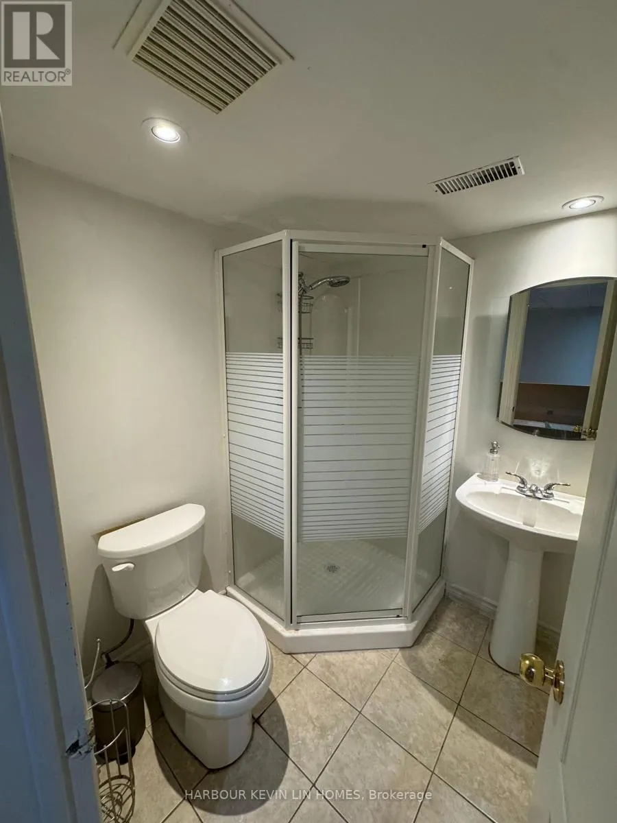 25 DESERT VIEW CRESCENT