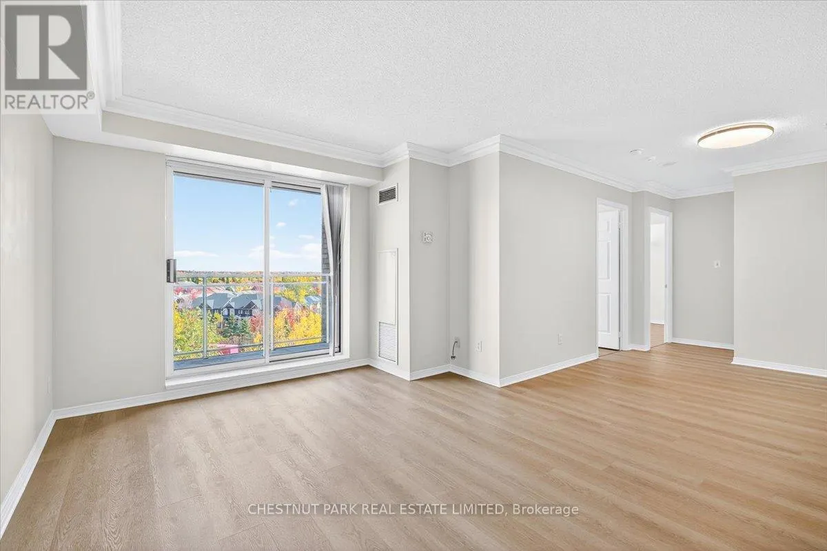 805 - 51 BAFFIN COURT