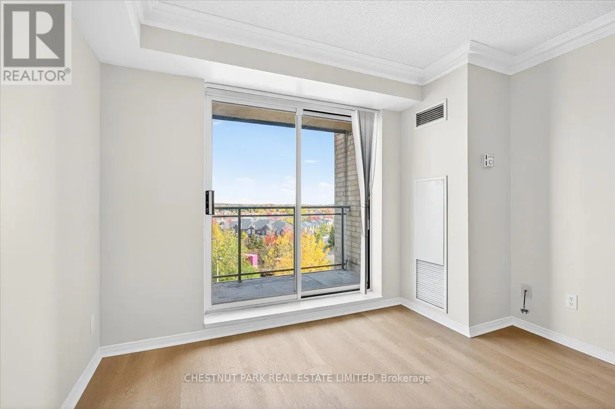 805 - 51 BAFFIN COURT