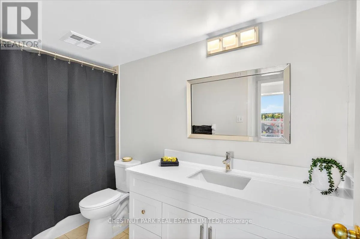 805 - 51 BAFFIN COURT