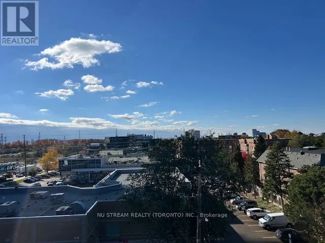 721 - 370 HIGHWAY 7 E